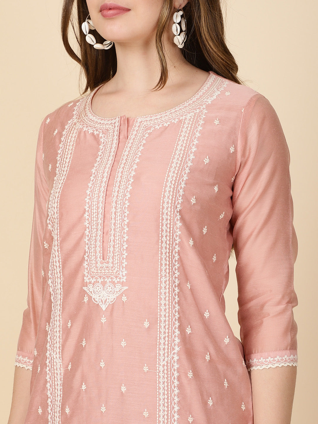 Booti Embroidery Chanderi Kurta With Pants &amp; Dupatta