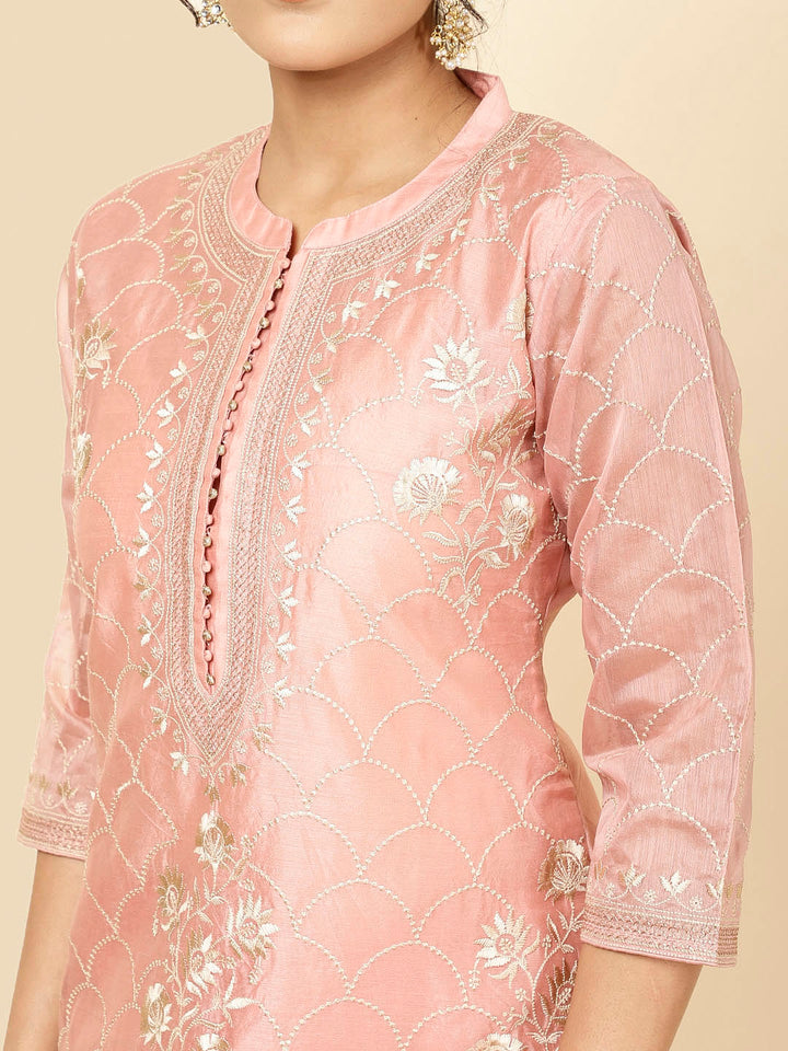 Embroidered Chanderi Kurta With Pants &amp; Dupatta