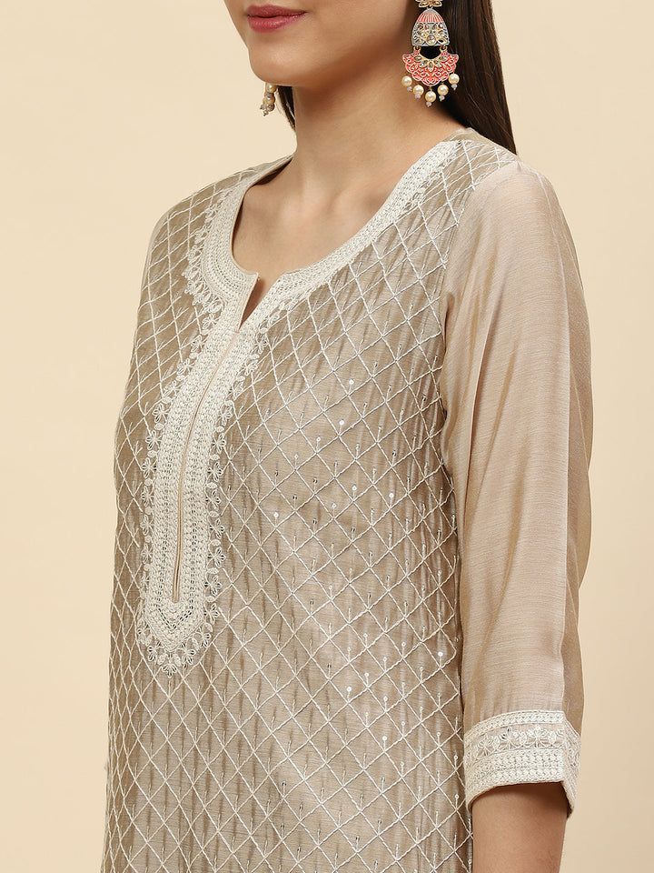 Sequin Embroidered Chanderi Kurta With Pants