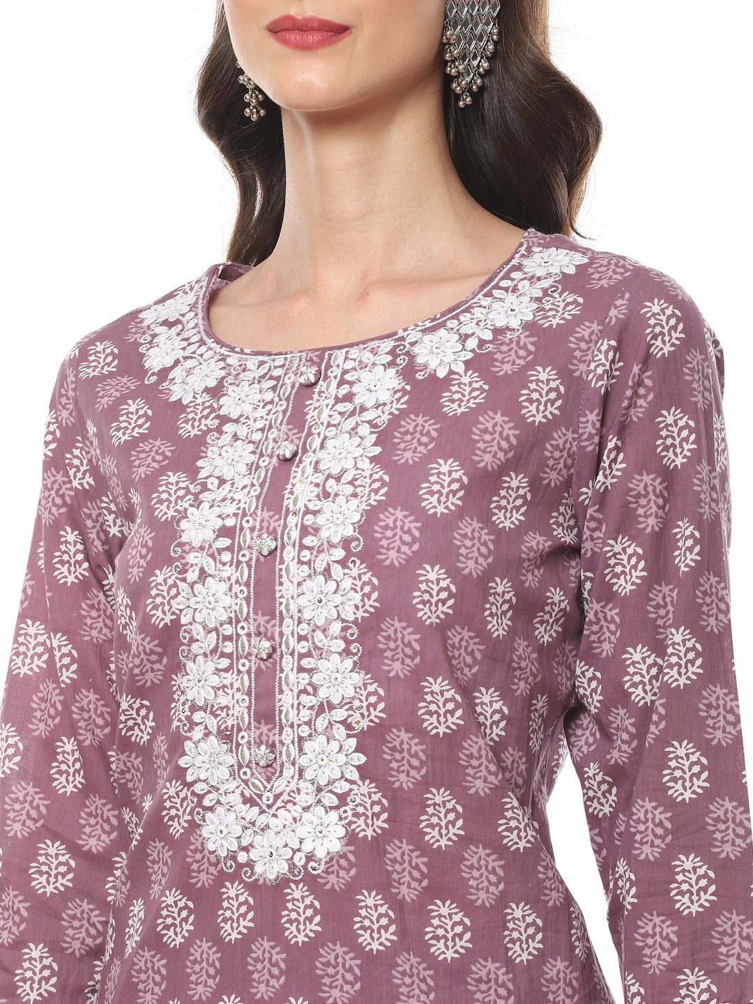 Zari Neck Embroidered Cotton Kurta With Pant