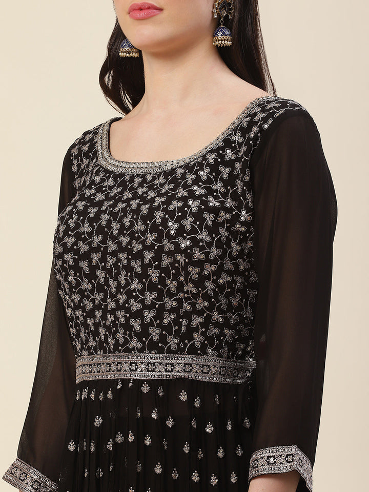 Zari Embroidered Georgette Kurta With Pants &amp; Dupatta