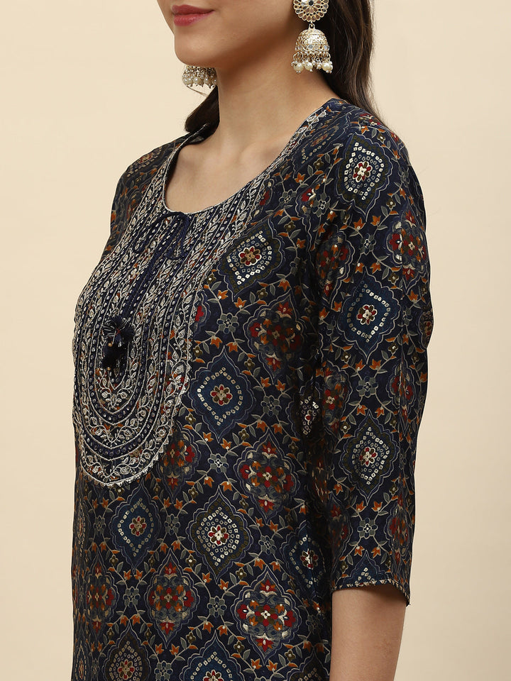 Zari Neck Embroidered &amp; Printed Muslin Kurta With Pants