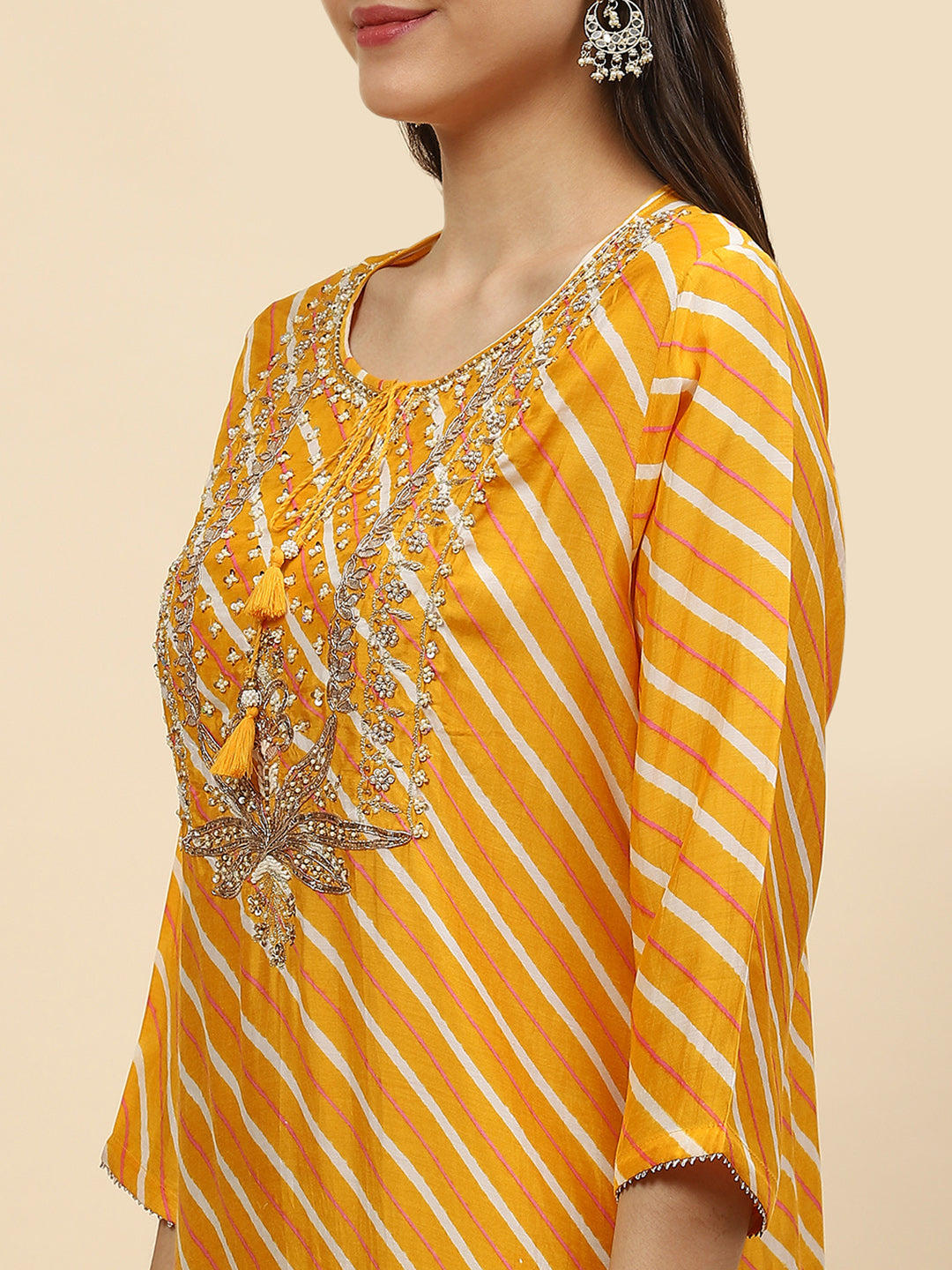 Neck Embroidered &amp; Printed Muslin Kurta