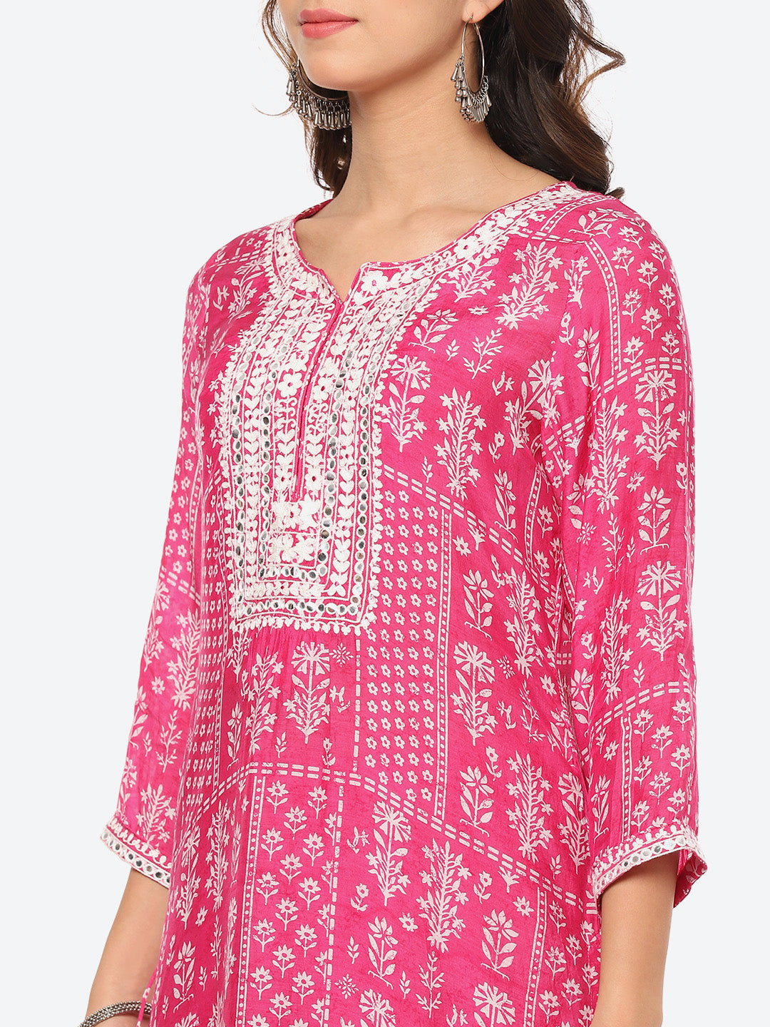 Mirror Neck Embroidered Muslin Kurta With Pant