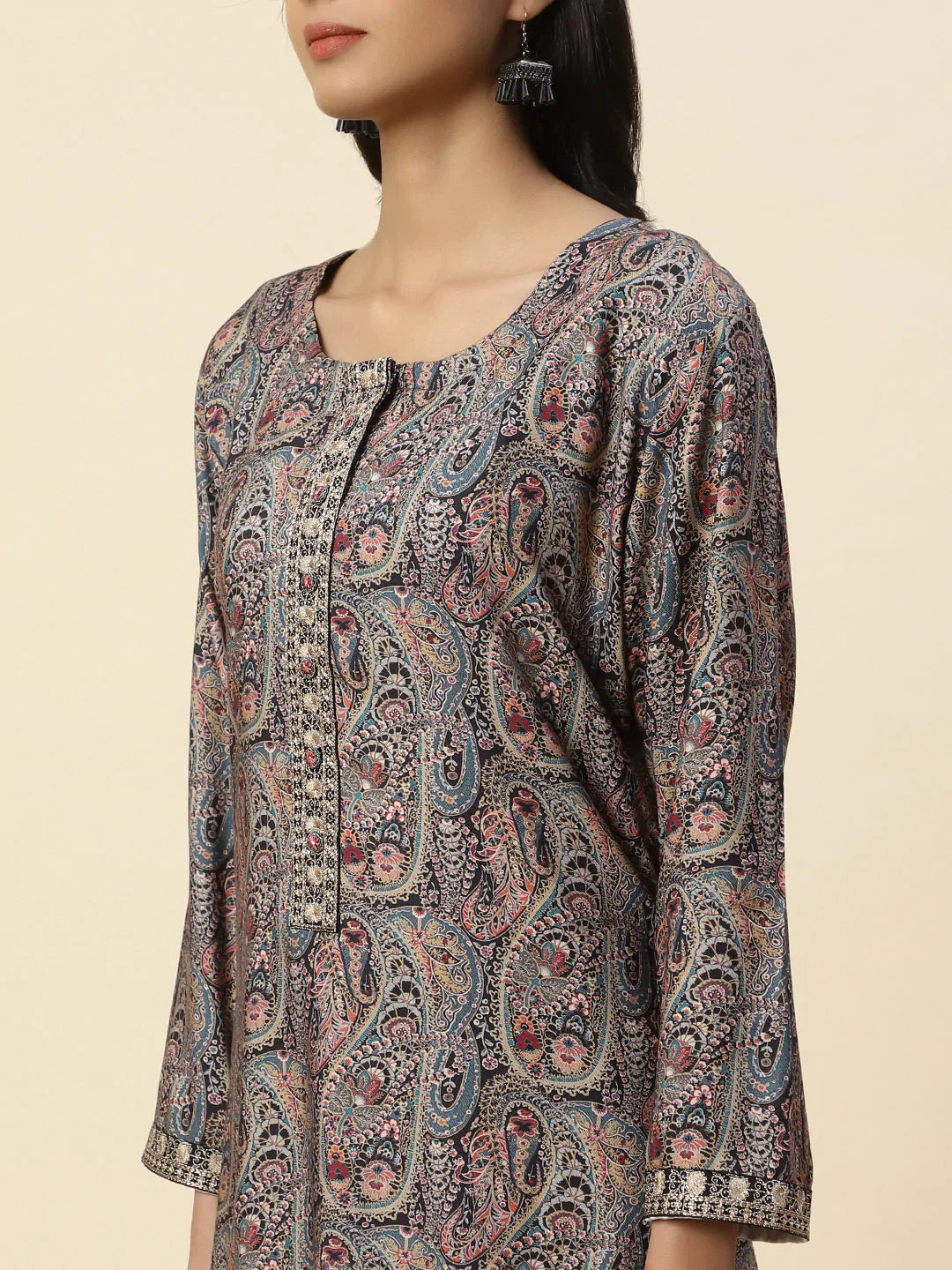 Printed Pashmina Kurta With Pants