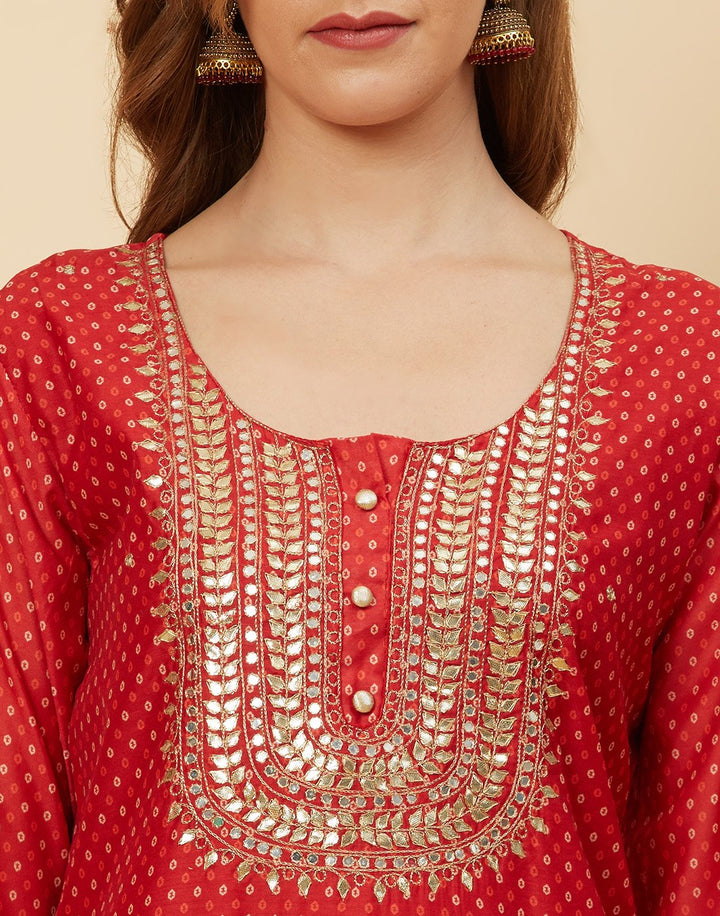 Embroidered Chanderi Kurti With Pant