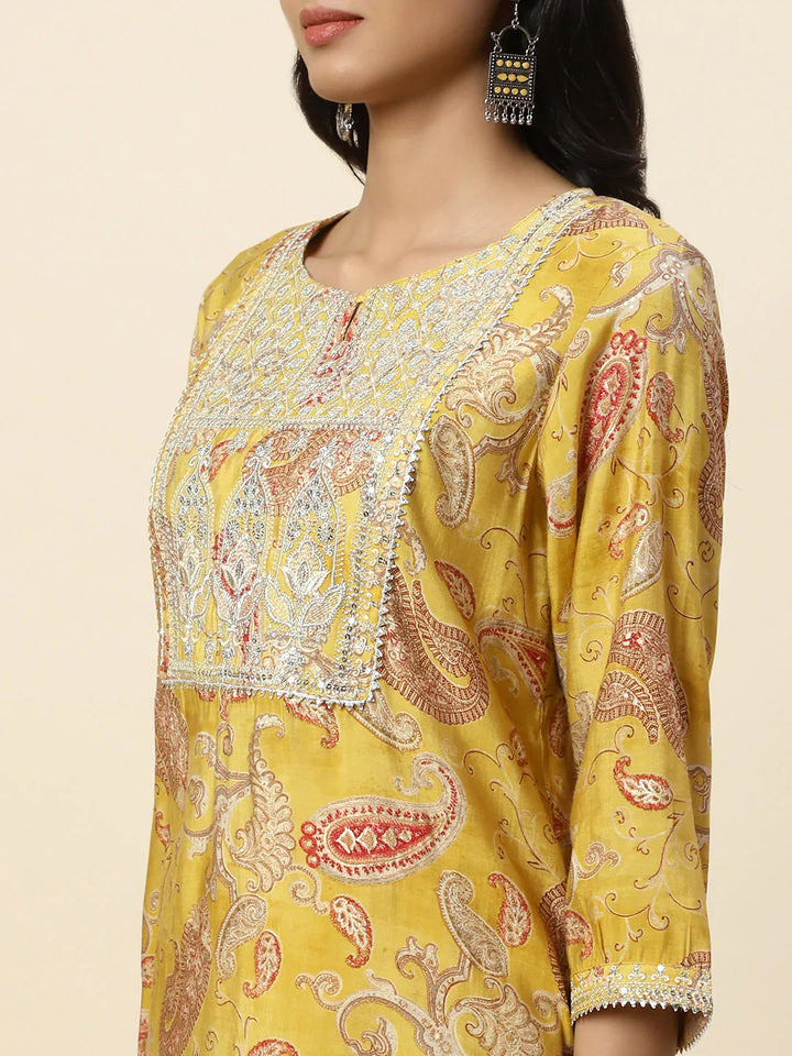Printed With Yoke Embroidered Muslin Kurta