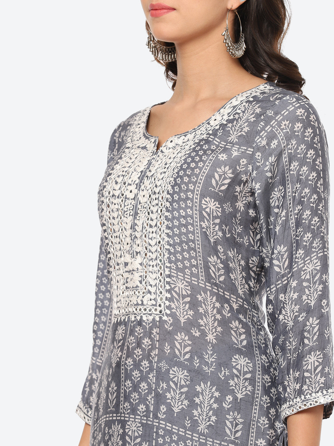 Mirror Neck Embroidered Muslin Kurta With Pant