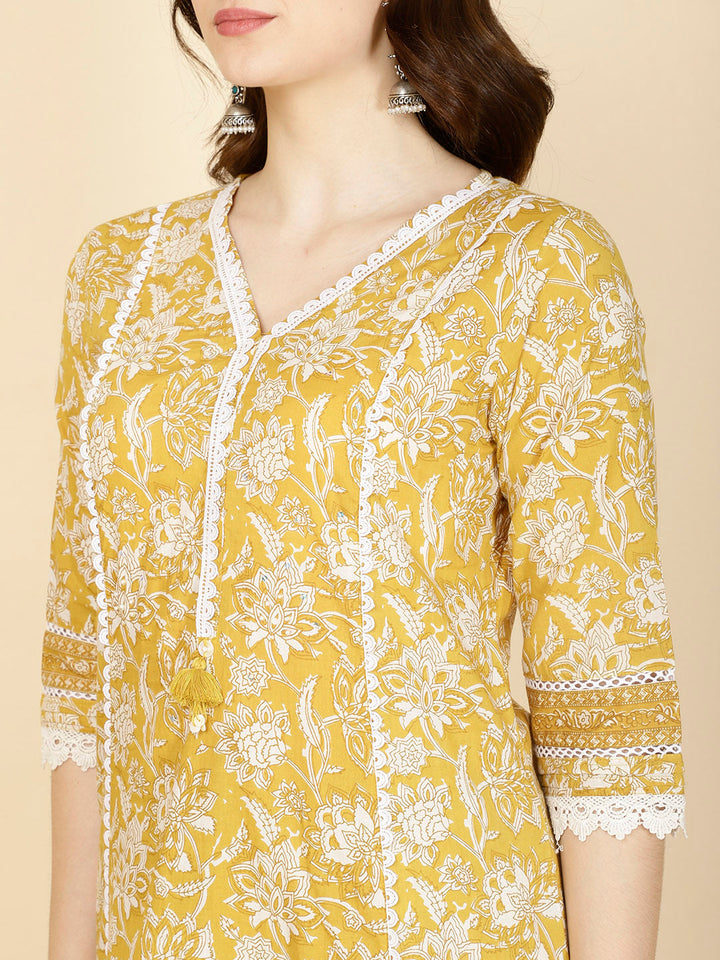 Printed Cotton Kurta With Pants