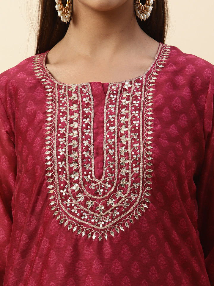 Printed &amp; Neck Embroidered Chanderi Kurta With Pants