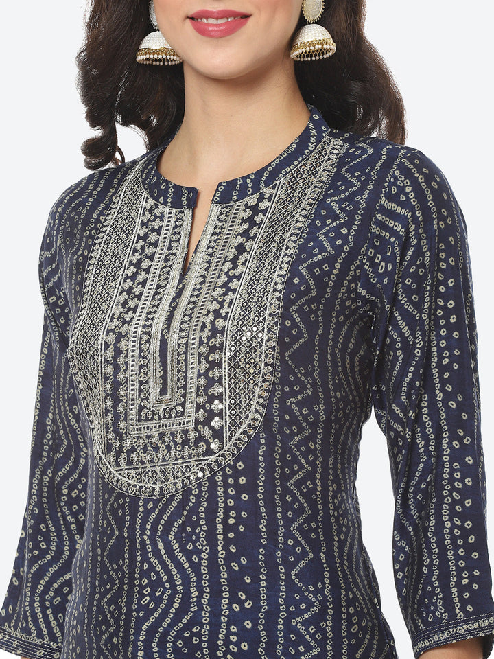 Zari Embroidered Bandhej Printed Muslin Kurti With Pant