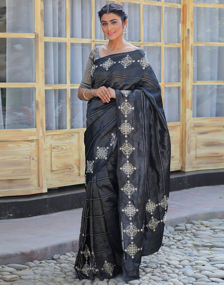 Banarasi Woven Tissue Silk Saree With Zari Booti Border