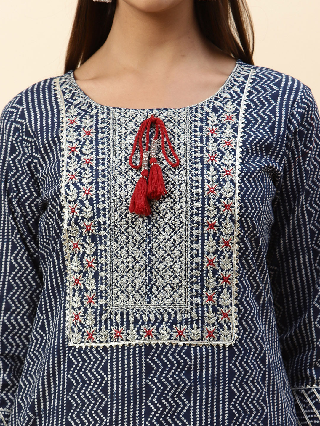 Printed &amp; Neck Embroidered Cotton Kurta
