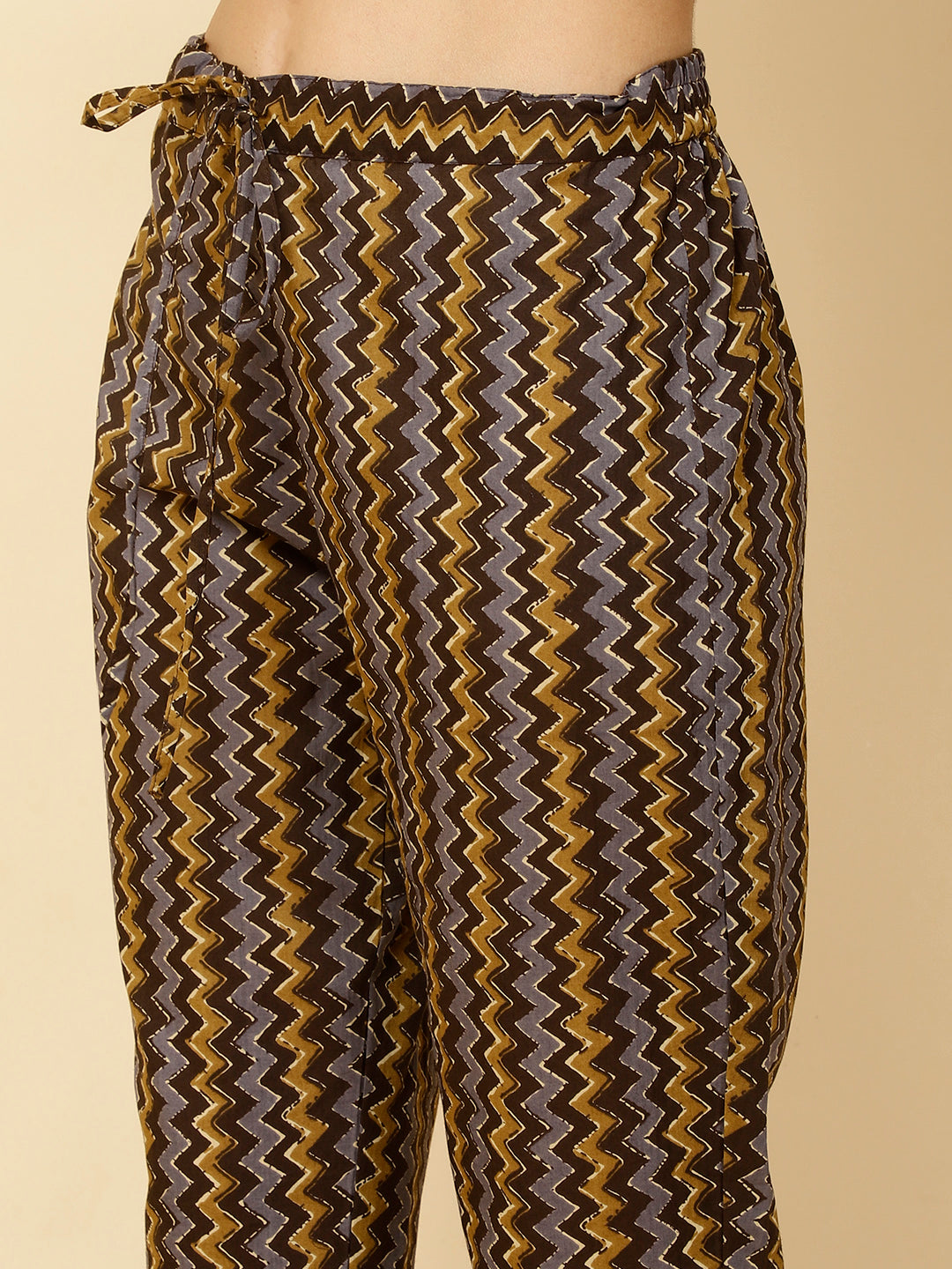 Floral Printed Cotton Kurta With Pants
