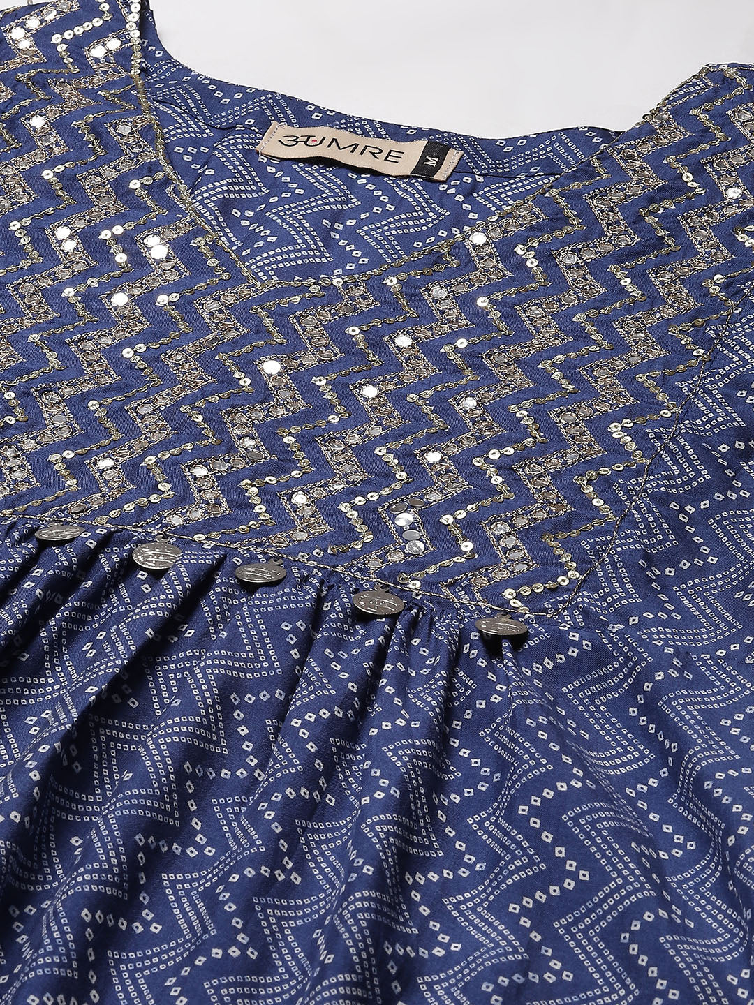 Printed &amp; Neck Embroidered Muslin Kurta With Pants