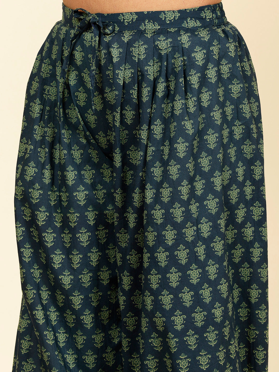 Floral Printed Cotton Kurta With Pants