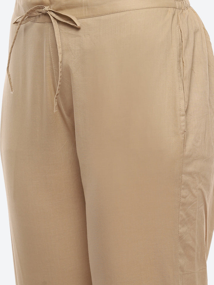 Thread Embroidered Chanderi Kurta With Pant