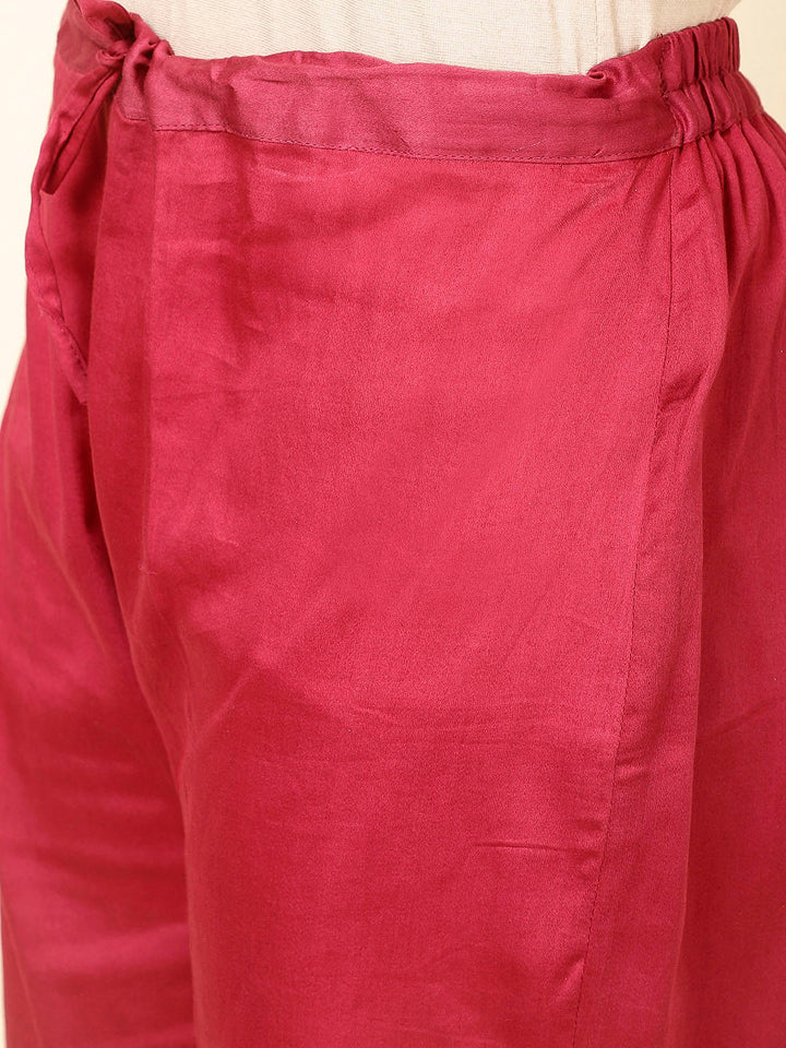 Neck Embroidered Chanderi Kurta With Pants &amp; Dupatta