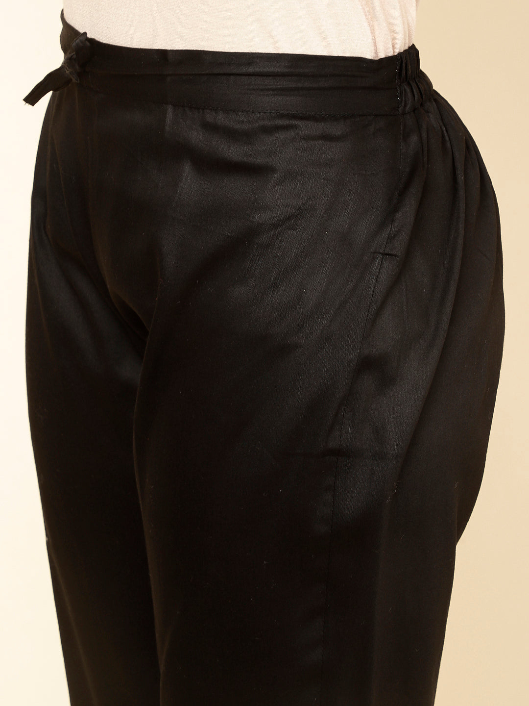 Embroidered Chanderi Kurta With Pants &amp; Dupatta