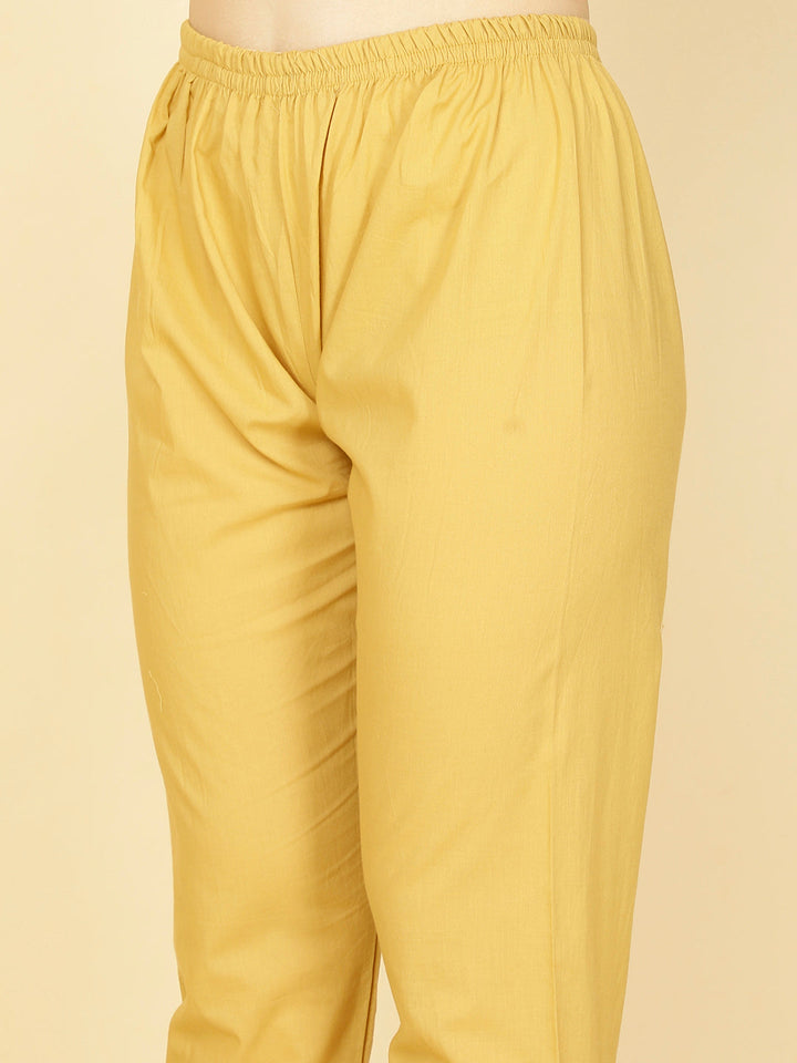 Floral Embroidery Chanderi Kurta With Pants &amp; Dupatta