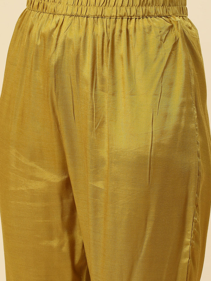 Floral Printed Muslin Kurta With Pants