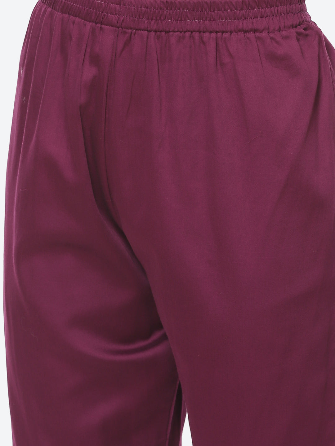 Embroidered Neck Zari Crepe Kurti With Pant