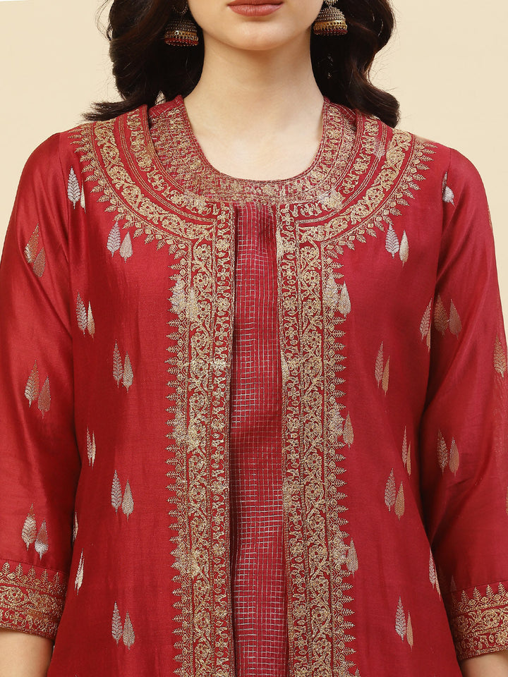 Embroidered Chanderi Kurti With Jacket And Pant