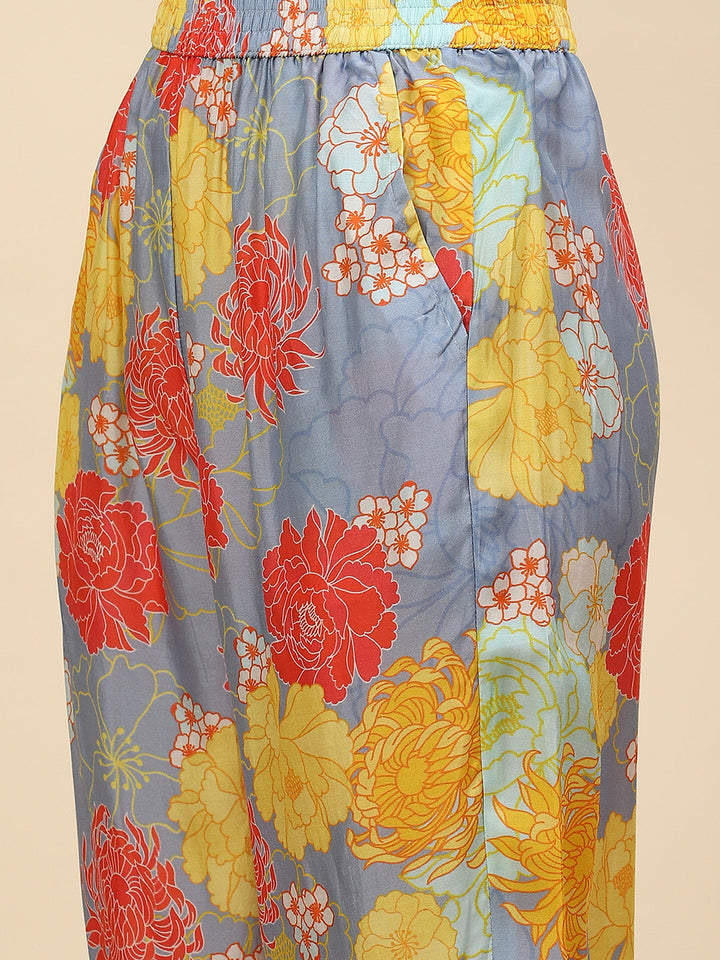 Floral Printed Muslin Kurta With Pants