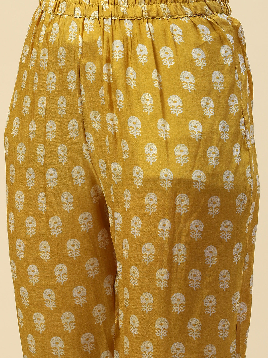 Floral Printed Muslin Kurta With Pants