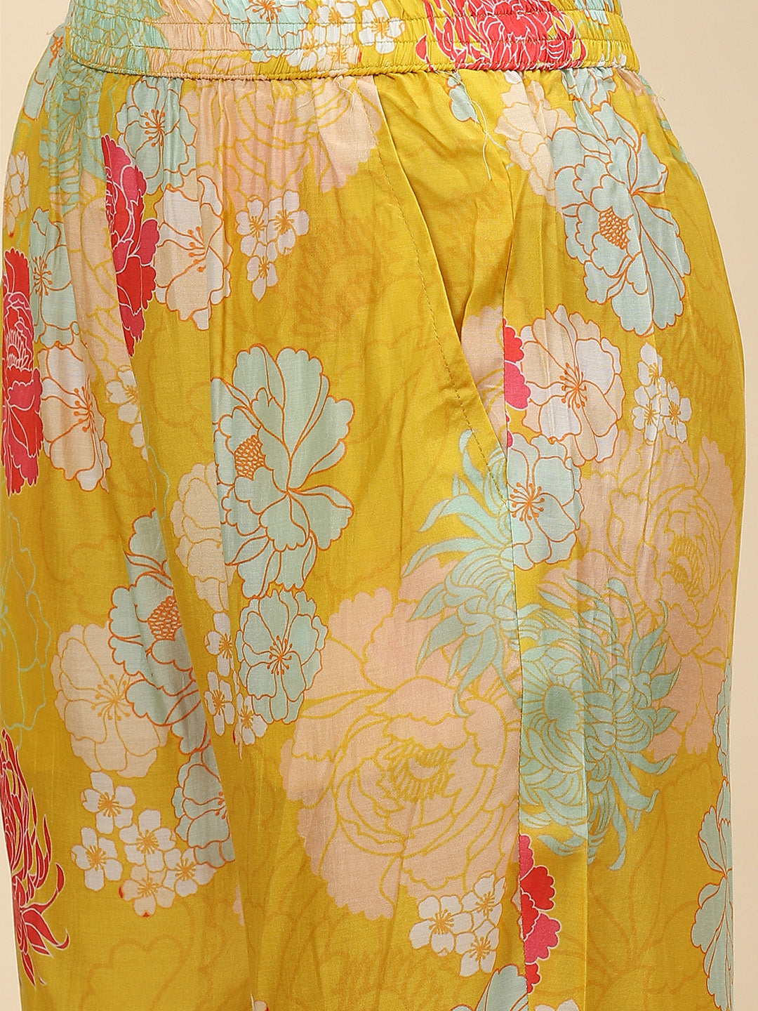 Floral Printed Muslin Kurta With Pants