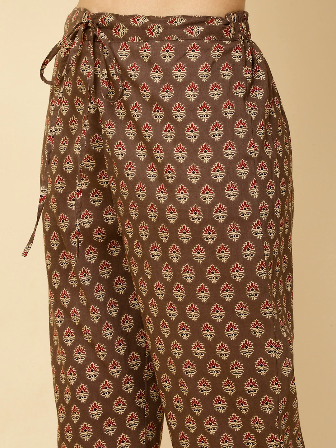 Floral Printed Cotton Kurta With Pants