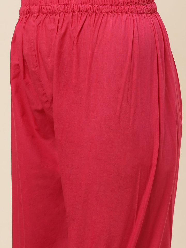 Polka Dot Printed Chanderi Kurta With Pants &amp; Dupatta