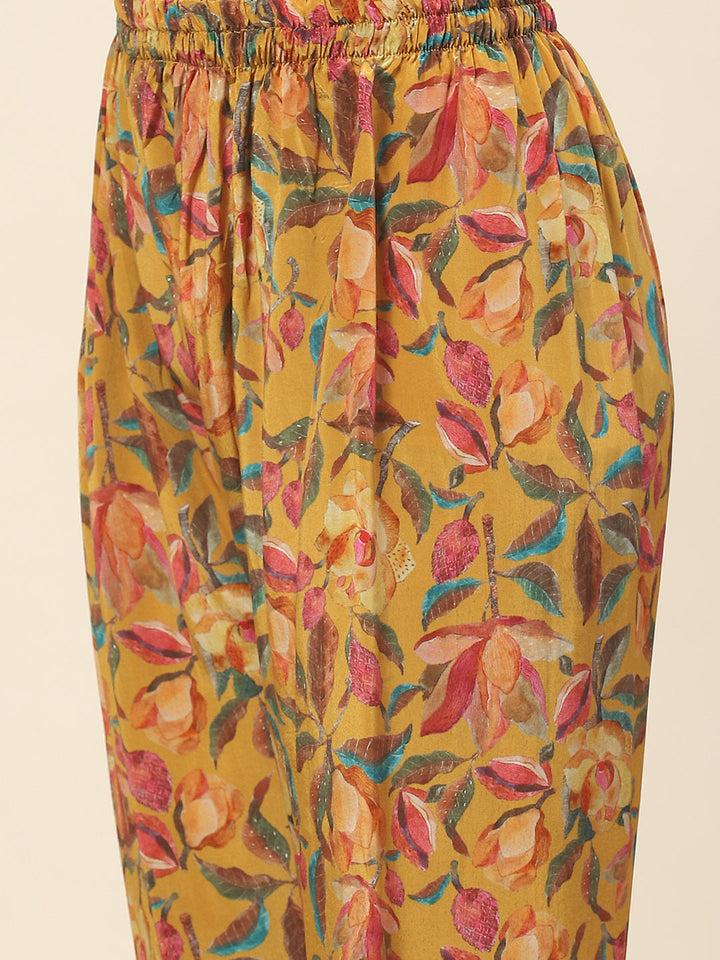 Printed Crepe Kurta With Pants
