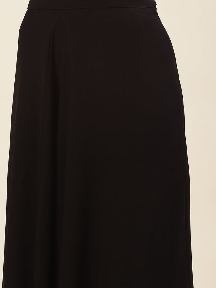 Zari Embroidered Booti Georgette Kurta With Palazzo &amp; Dupatta