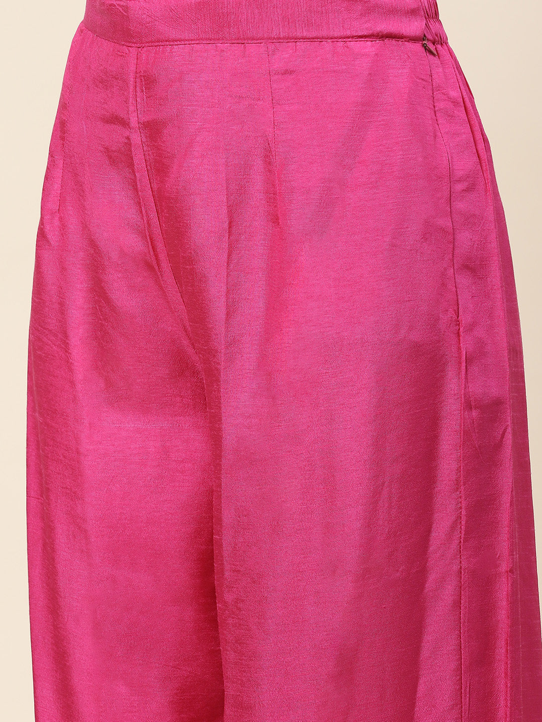 Bandhani Printed Crepe Kurta With Pants &amp; Dupatta