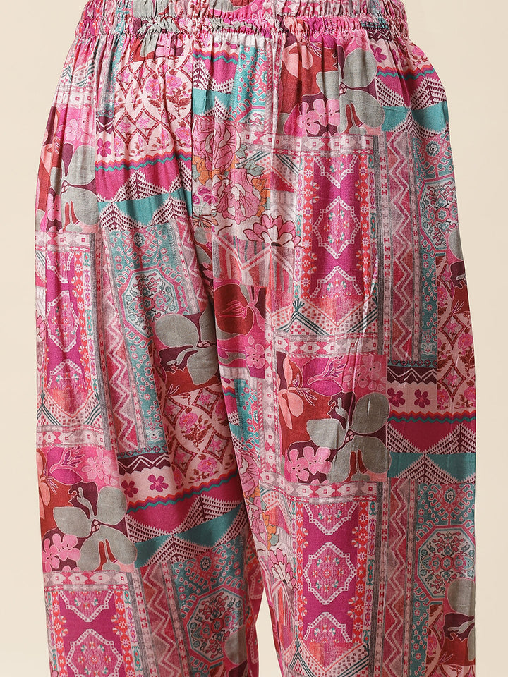 Printed Muslin Kurta With Pants