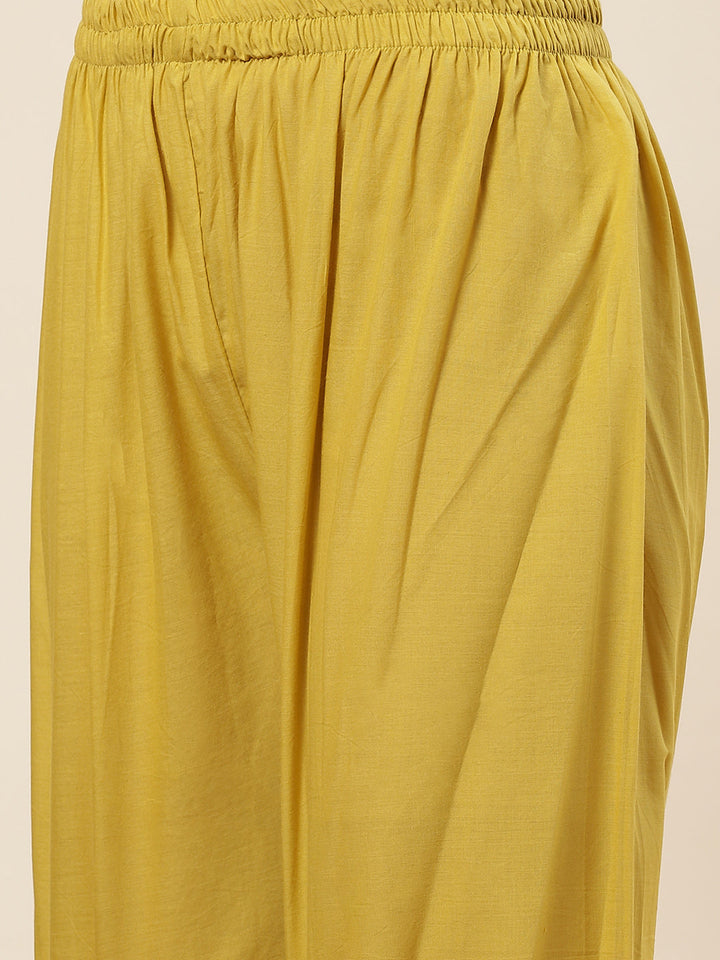 Printed &amp; Neck Embroidered Chanderi Kurta With Pants