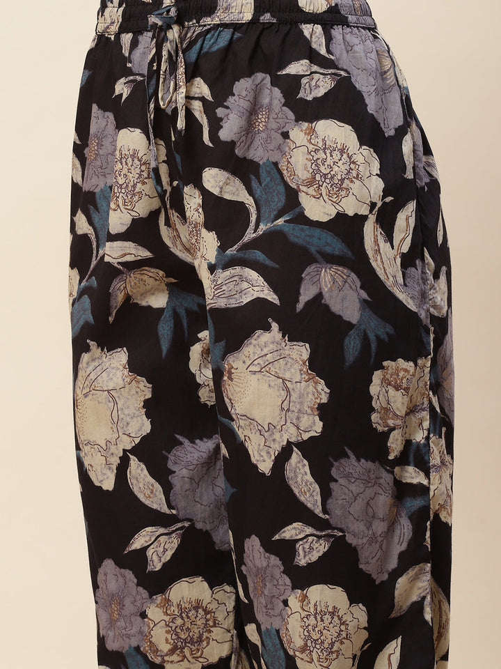 Floral Printed Cotton Kurta With Pants
