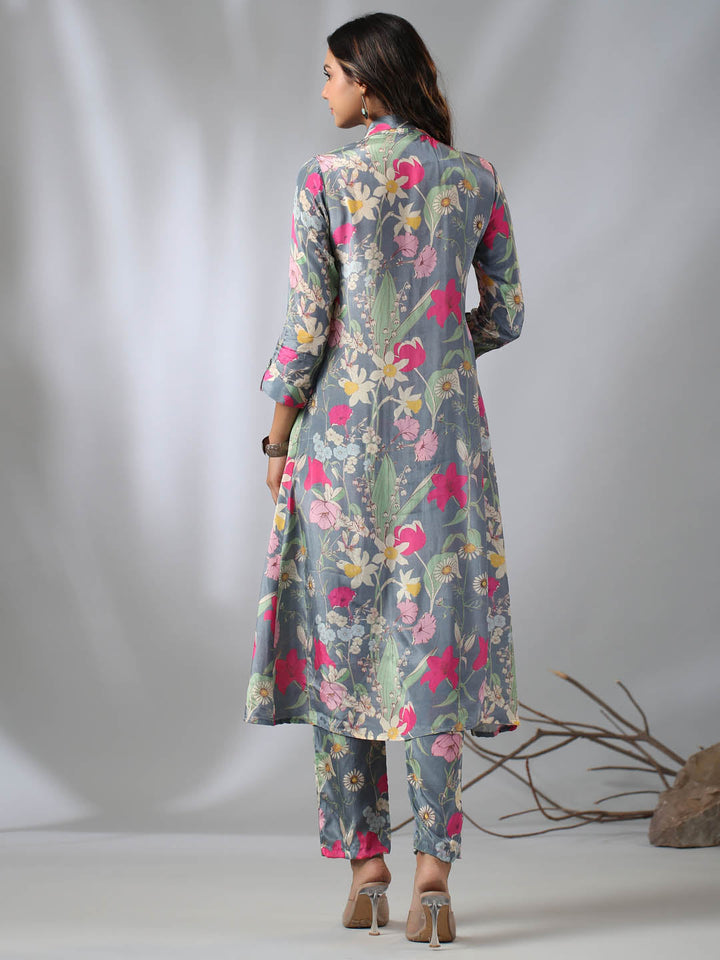 Floral Printed Crepe Kurta With Pants