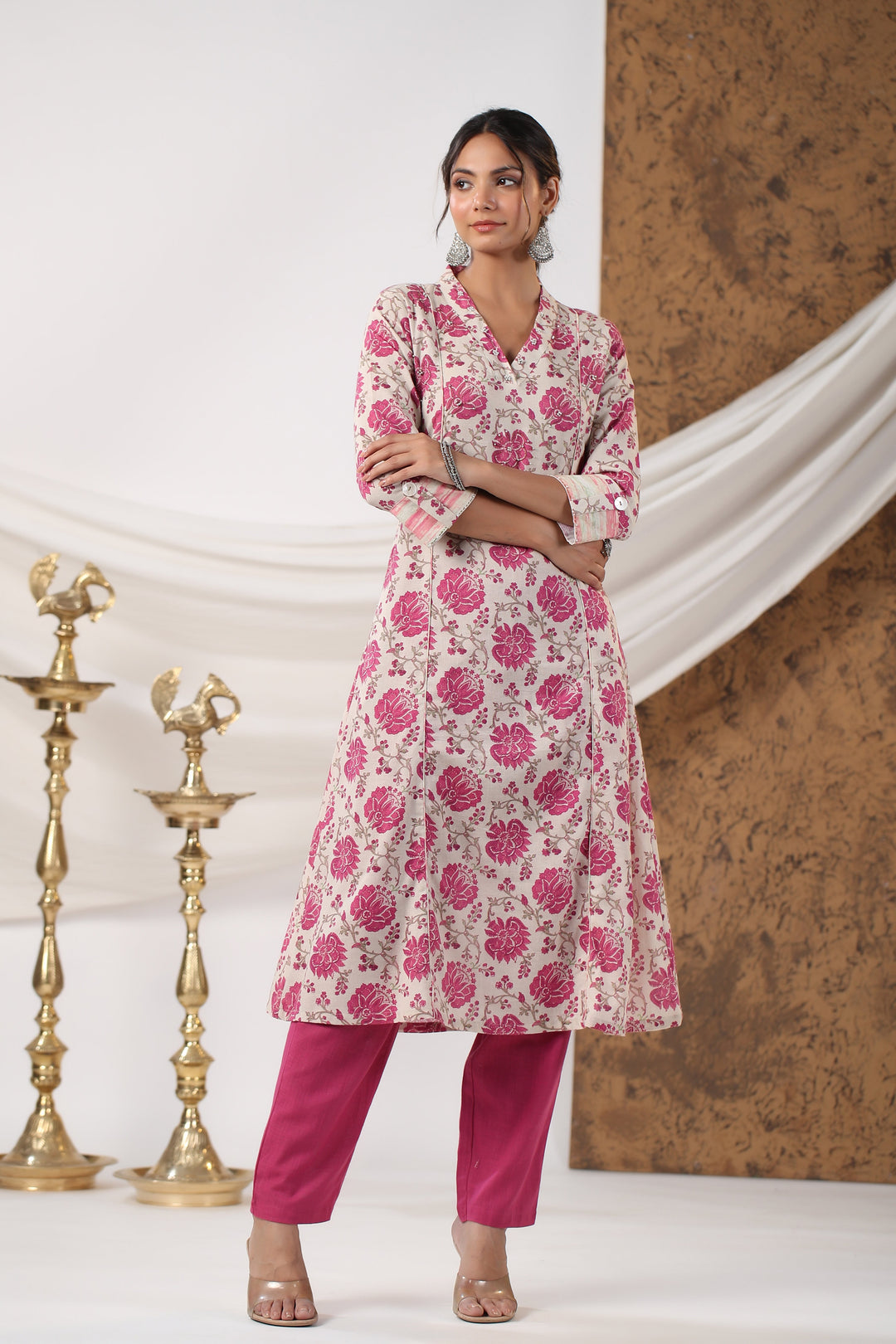 Floral Printed Cotton Kurta With Pants
