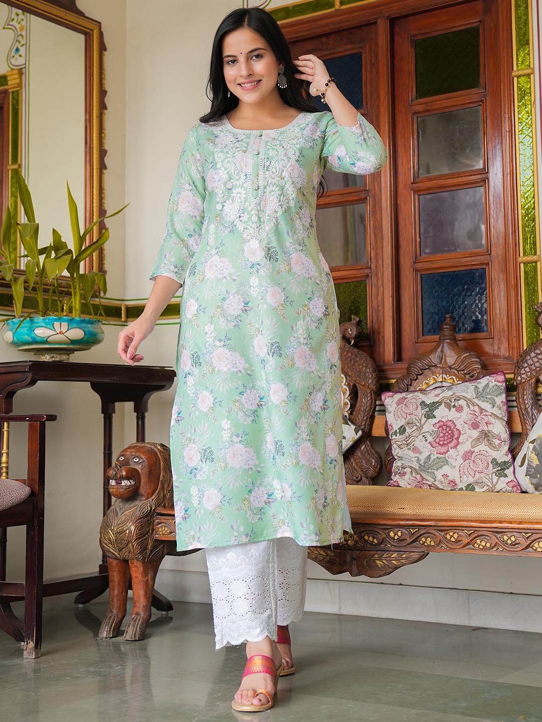 Printed &amp; Neck Embroidered Cotton Kurta With Pants