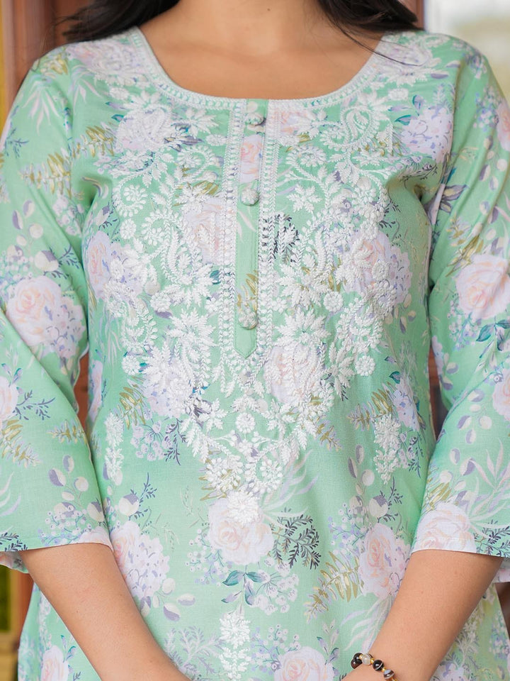 Printed &amp; Neck Embroidered Cotton Kurta With Pants