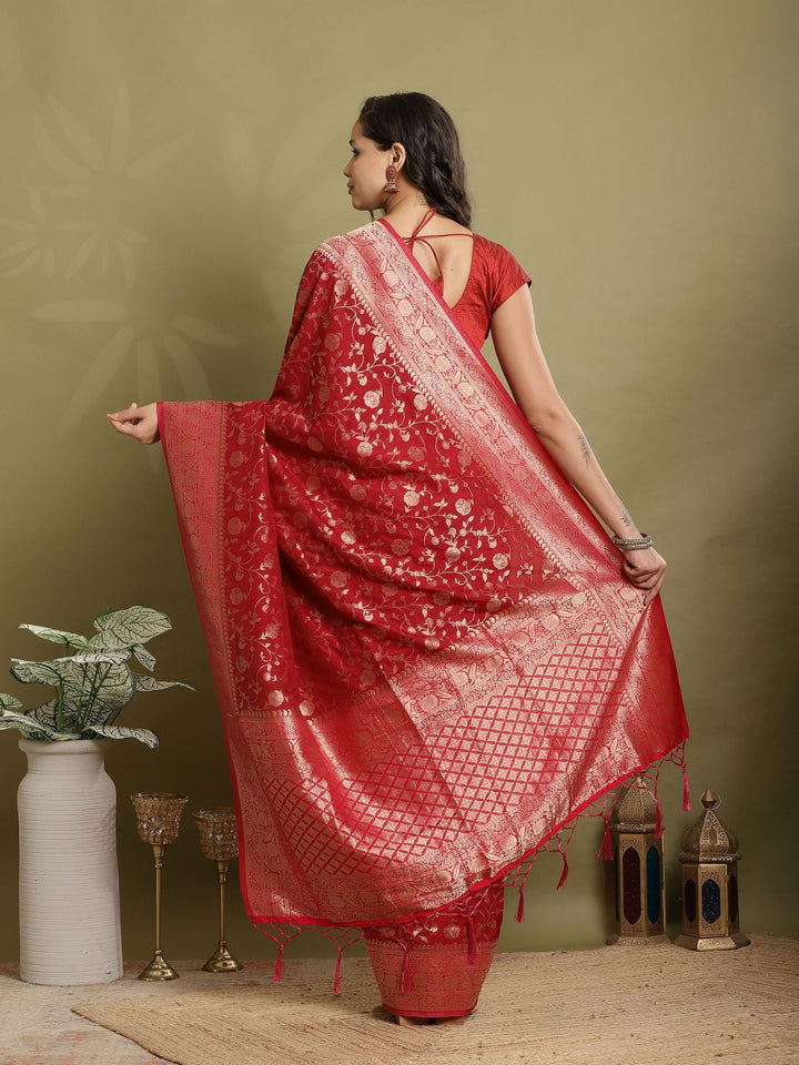 Plain Crepe Saree