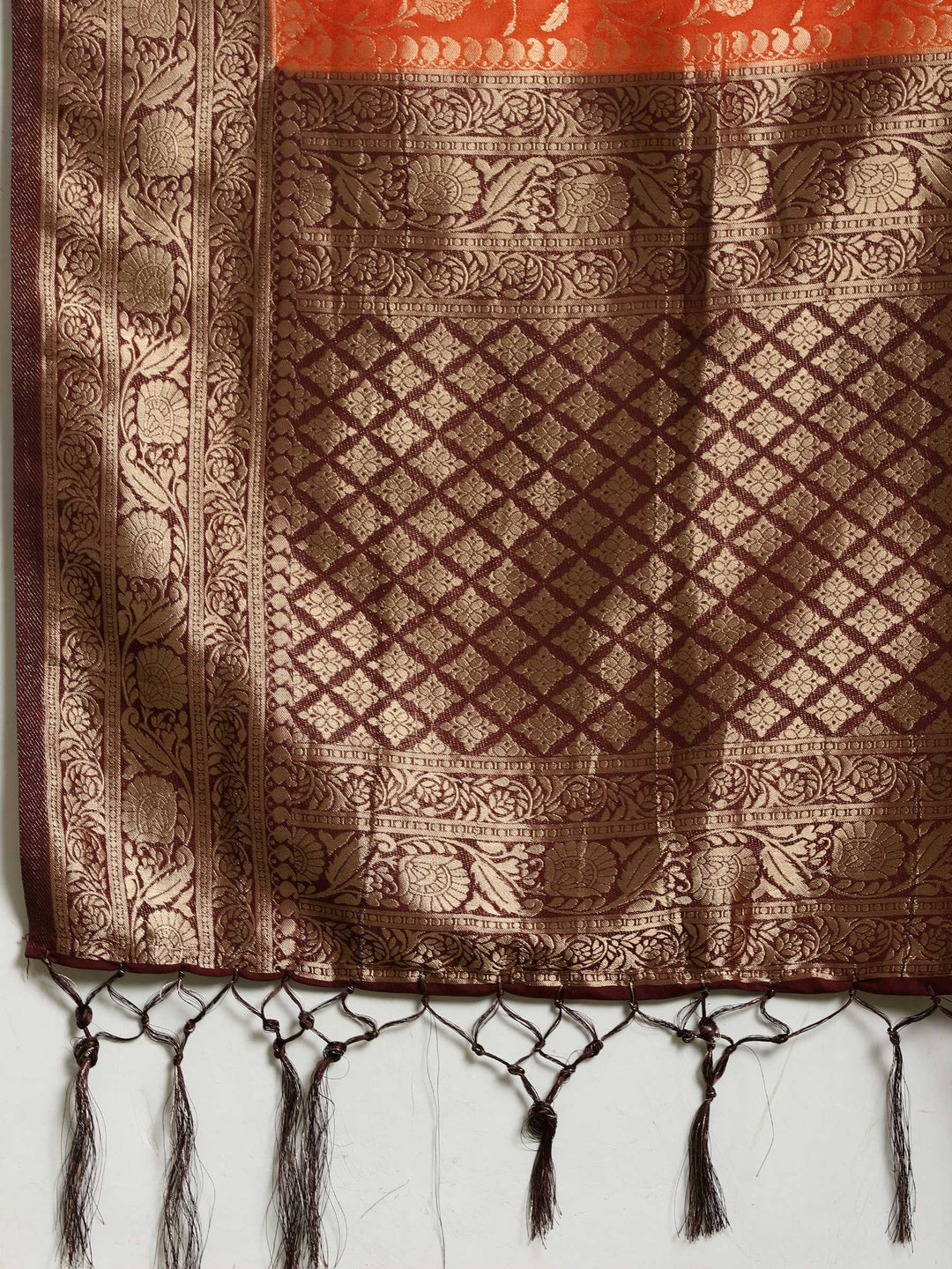Polka Dot Woven Booti Crepe Saree