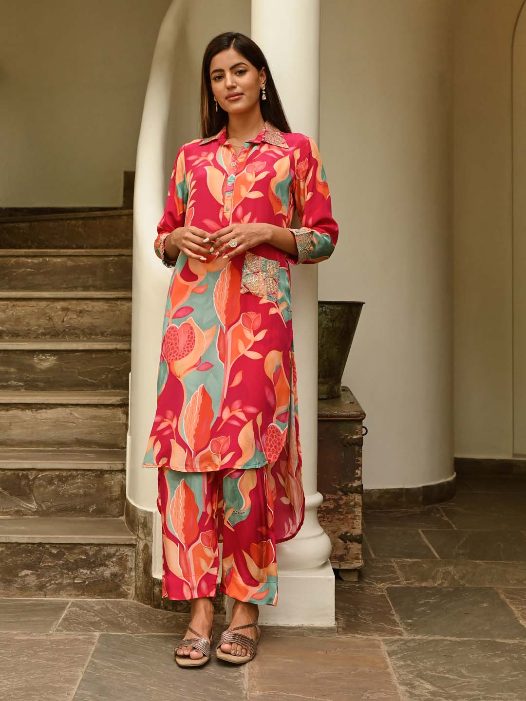 Floral Printed Crepe Kurta With Pants