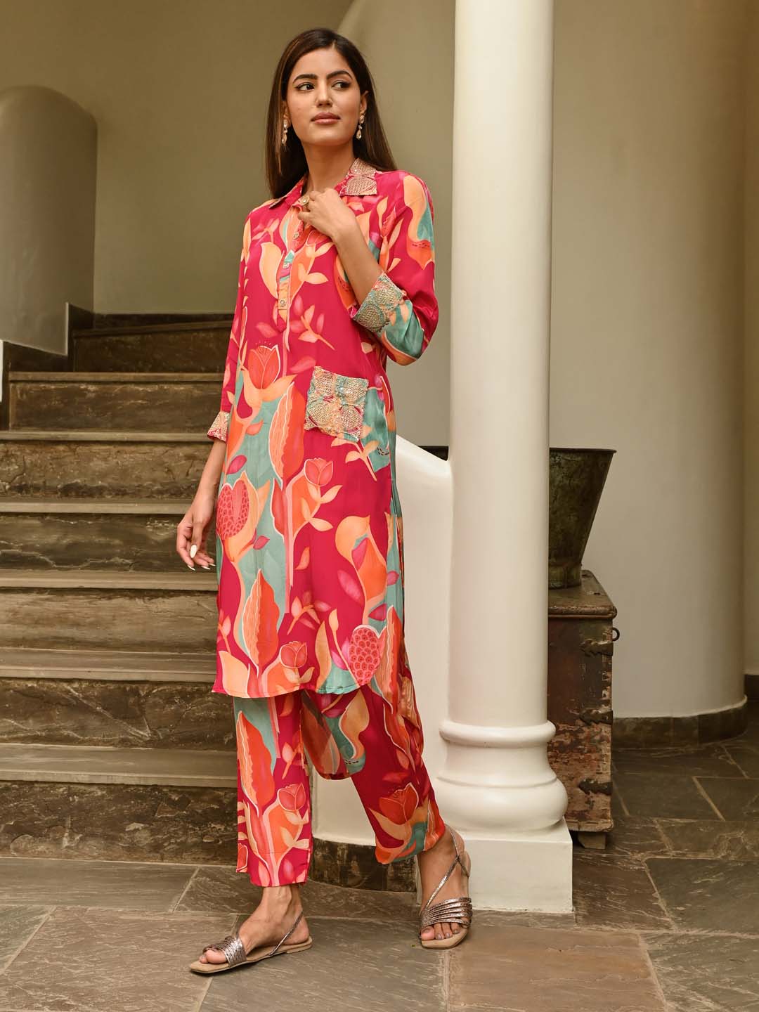 Floral Printed Crepe Kurta With Pants