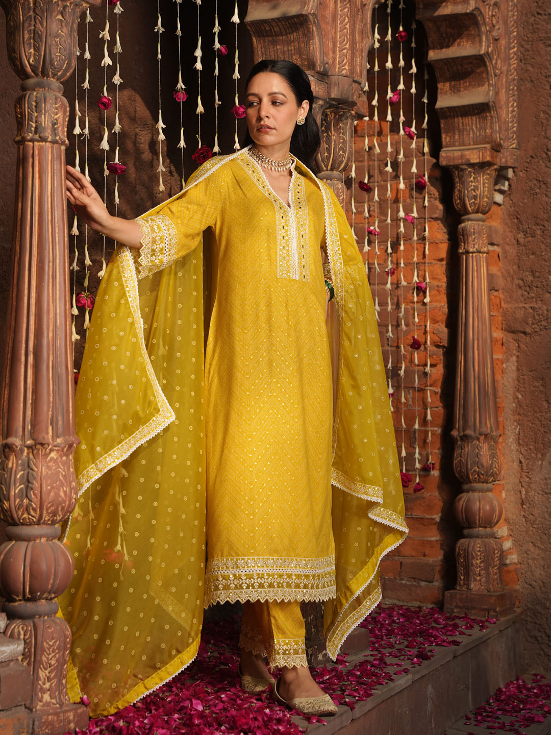 Floral Printed Kurta With Pants &amp; Dupatta
