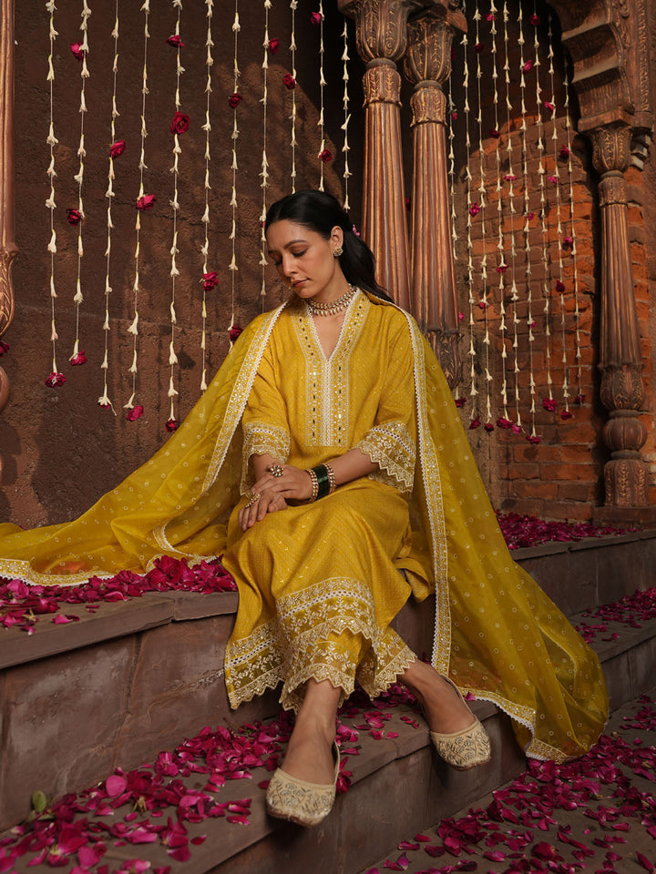 Floral Printed Kurta With Pants &amp; Dupatta