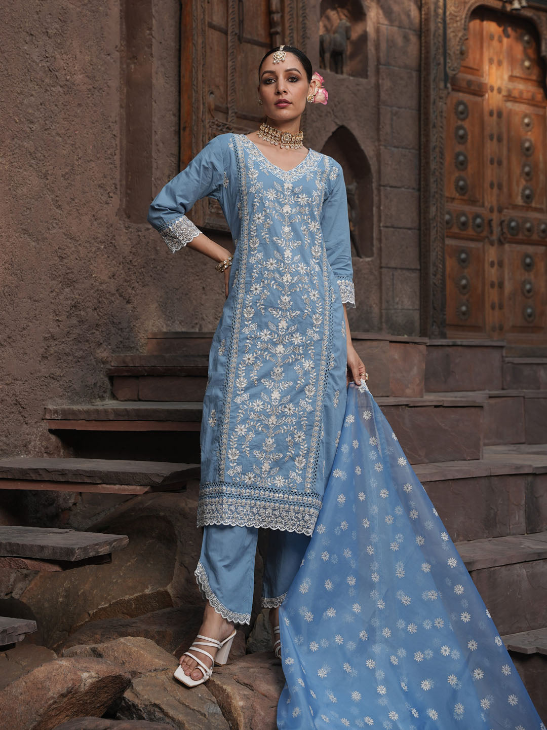 Floral Embroidery Kurta With Pants &amp; Dupatta