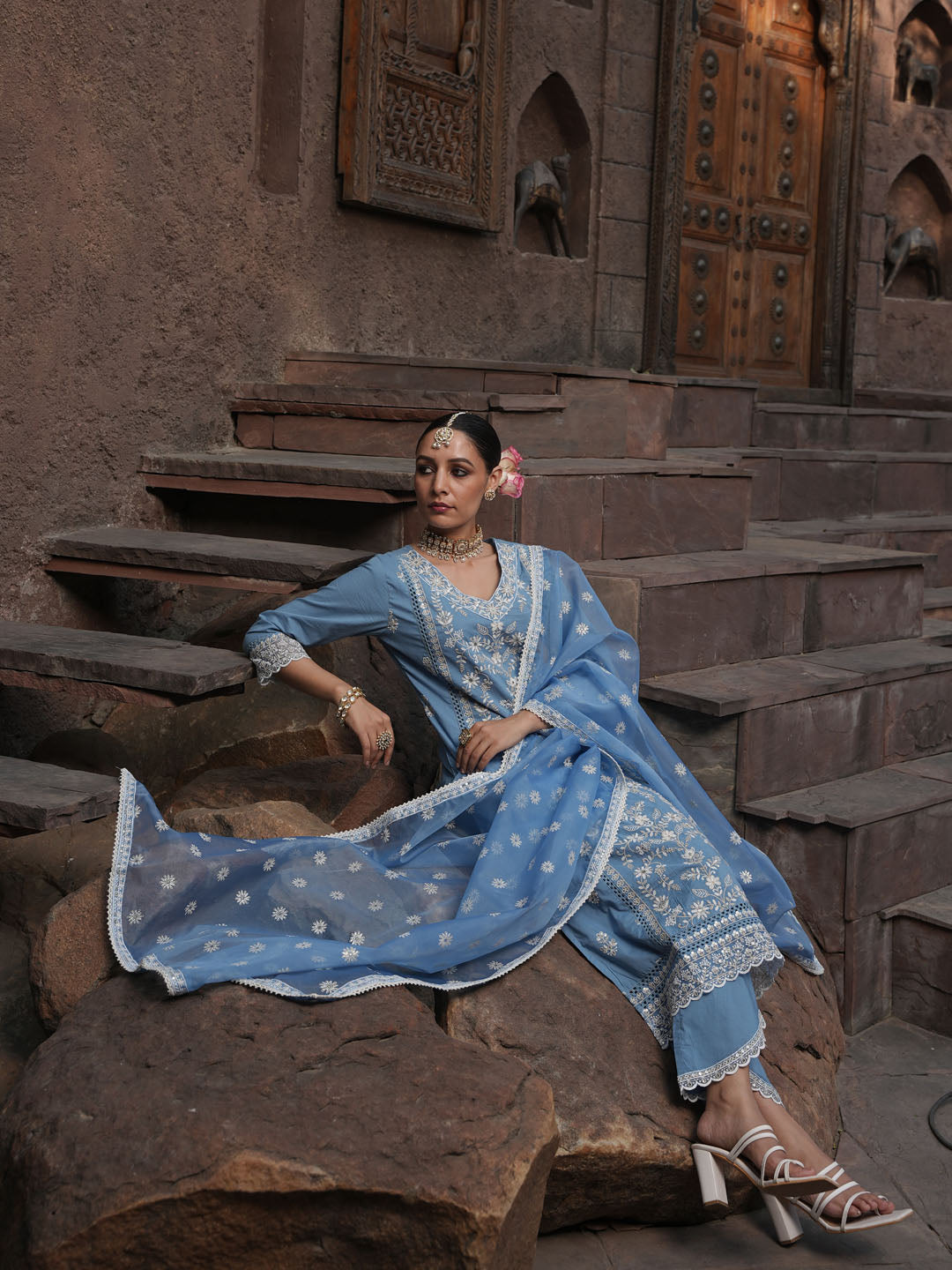 Floral Embroidery Kurta With Pants &amp; Dupatta